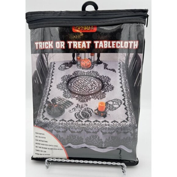 Trick Or Treat Black Mesh Polyester Tablecloth  60" X 84" Spirit Halloween - Picture 1 of 3
